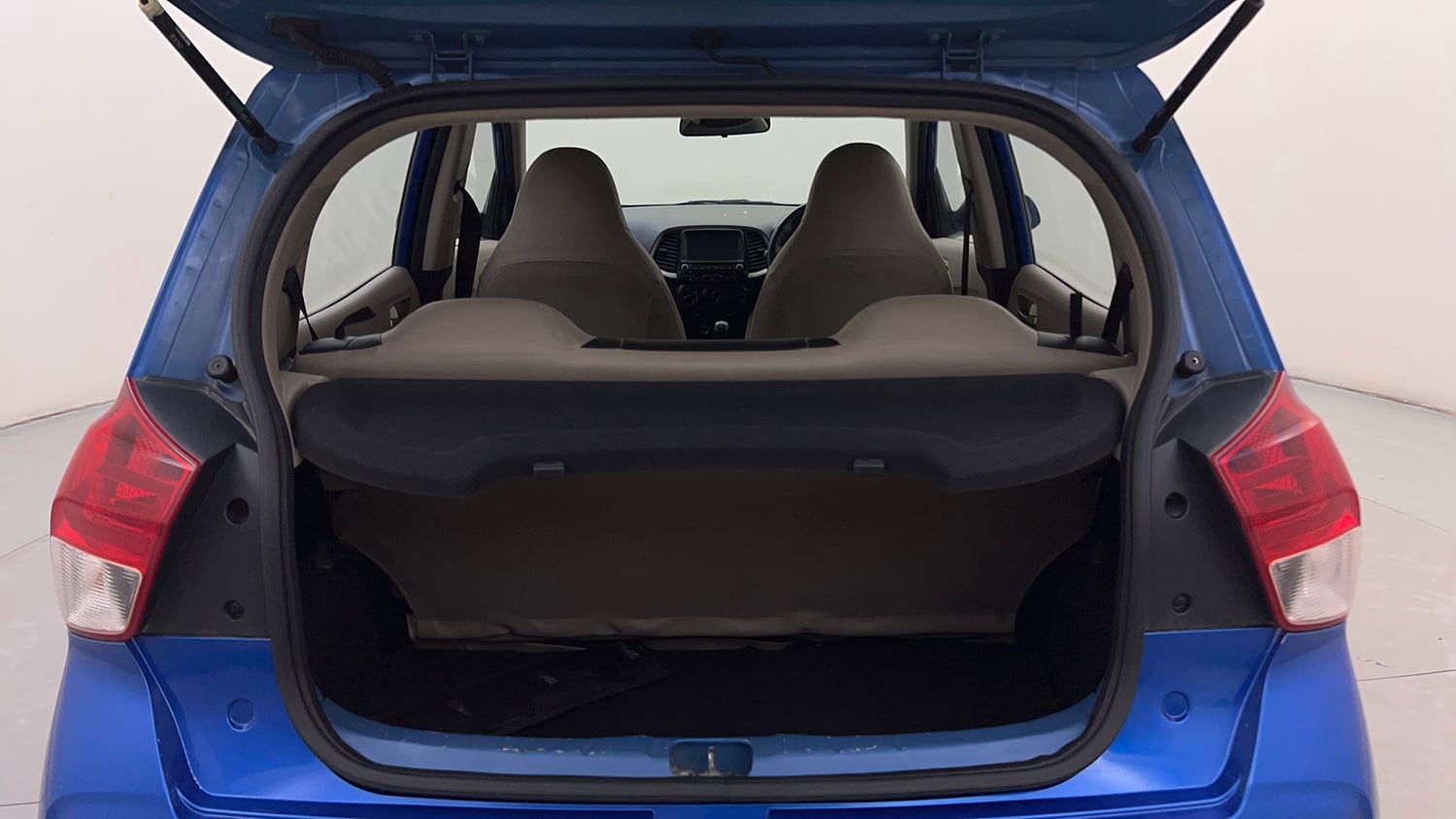 Used 2019 Hyundai Santro Asta Petrol Manual interior DICKY INSIDE VIEW