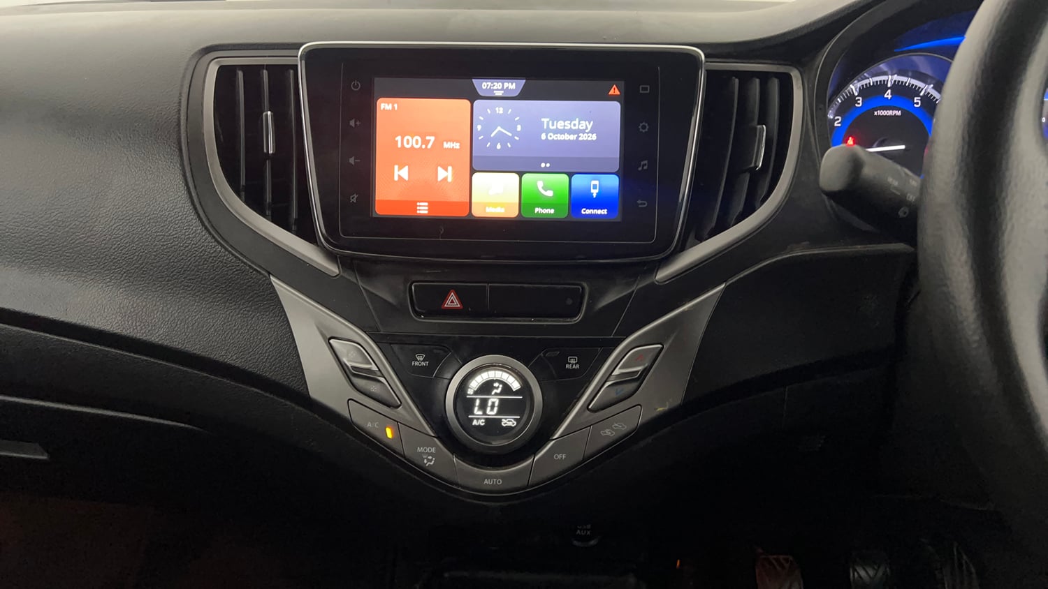 Used 2020 Maruti Suzuki Baleno Zeta Petrol Manual interior MUSIC SYSTEM & AC CONTROL VIEW