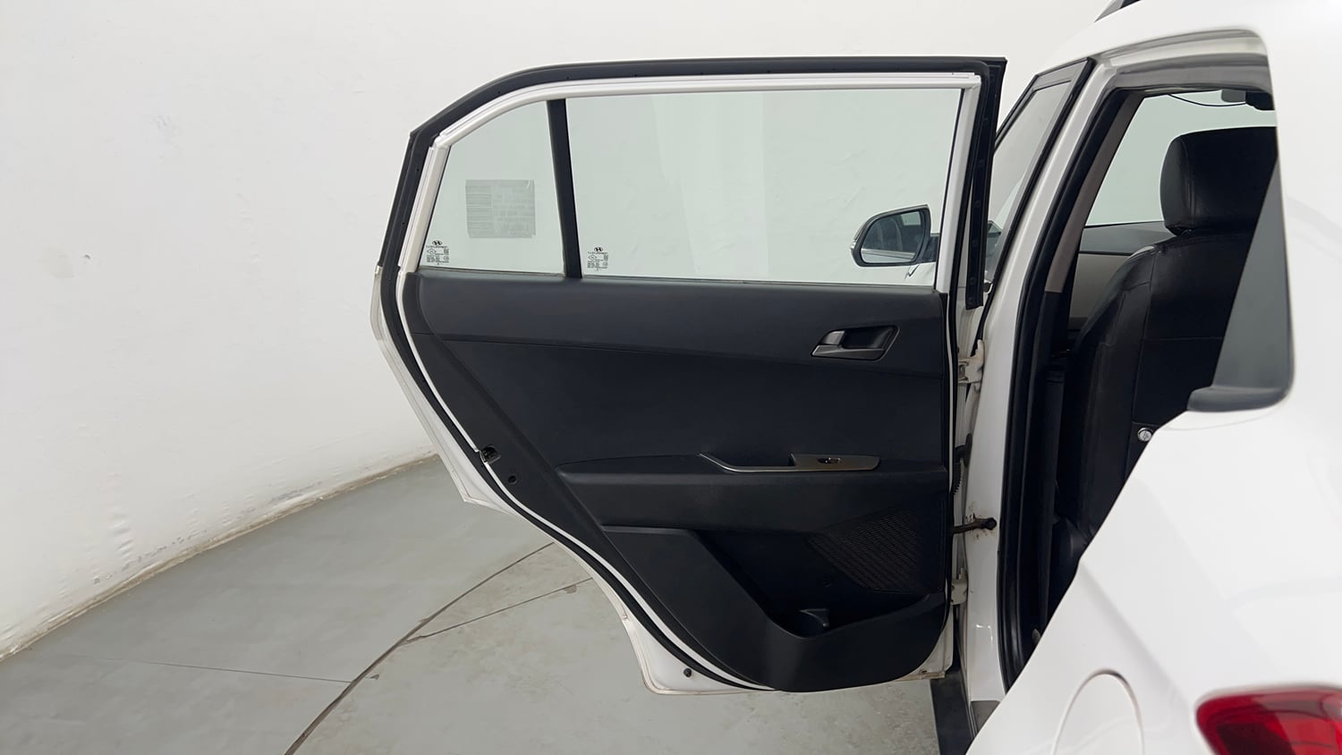 Used 2018 Hyundai Creta S 1.4 CRDi Diesel Manual interior LEFT REAR DOOR OPEN VIEW