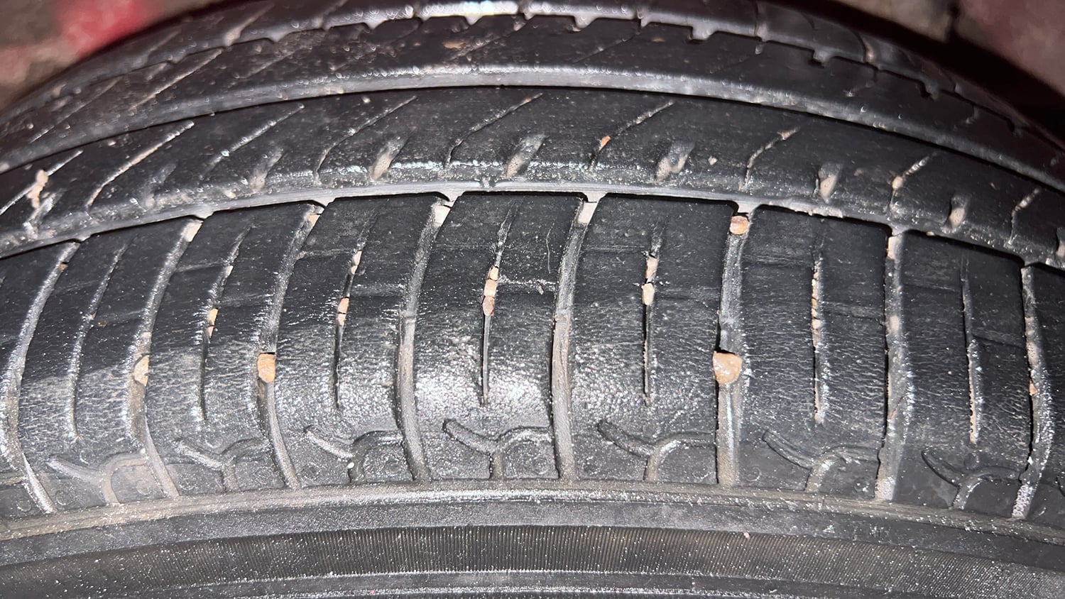 Used 2021 Hyundai Santro Sportz Petrol Manual tyres LEFT REAR TYRE TREAD VIEW