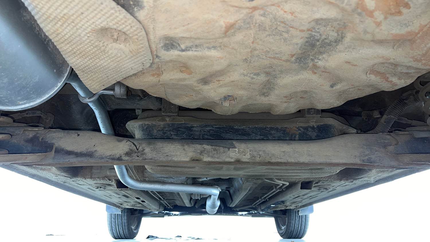 Used 2021 Renault Kiger RXZ MT Petrol Manual extra REAR UNDERBODY VIEW (TAKEN FROM REAR)