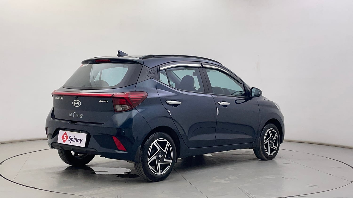 Used 2025 Hyundai Grand i10 Nios Sportz (O) 1.2 Kappa VTVT Petrol Manual exterior RIGHT REAR CORNER VIEW
