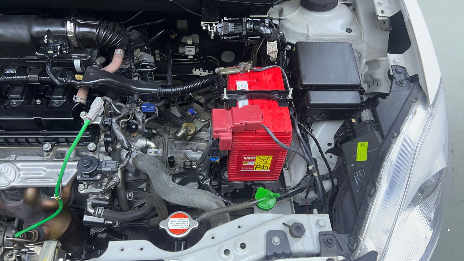 Used 2023 Maruti Suzuki Swift VXi Petrol Manual engine ENGINE LEFT SIDE VIEW