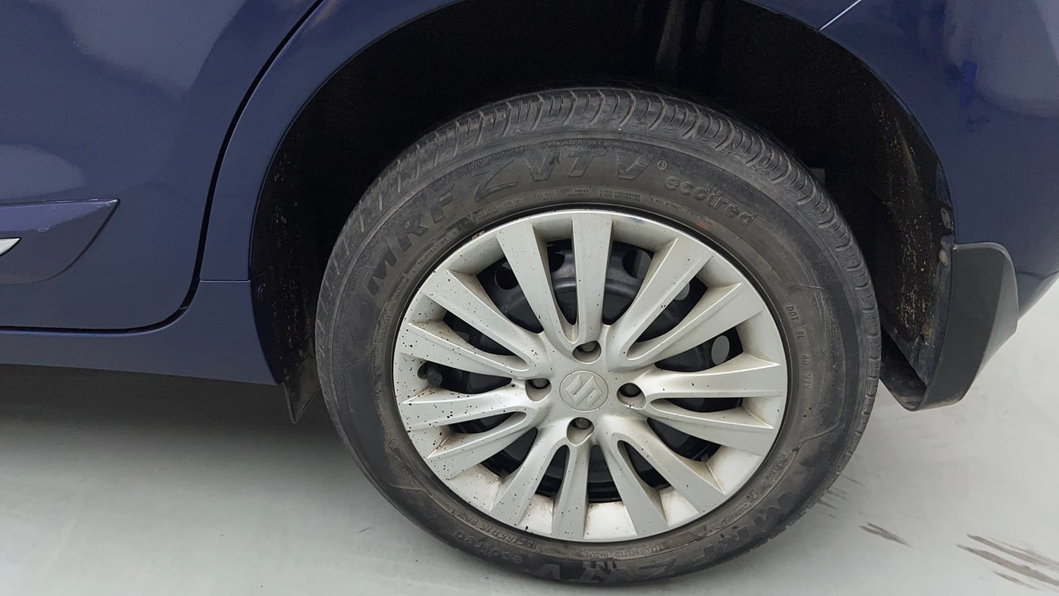 Used 2020 Maruti Suzuki Baleno Delta Petrol Manual tyres LEFT REAR TYRE RIM VIEW