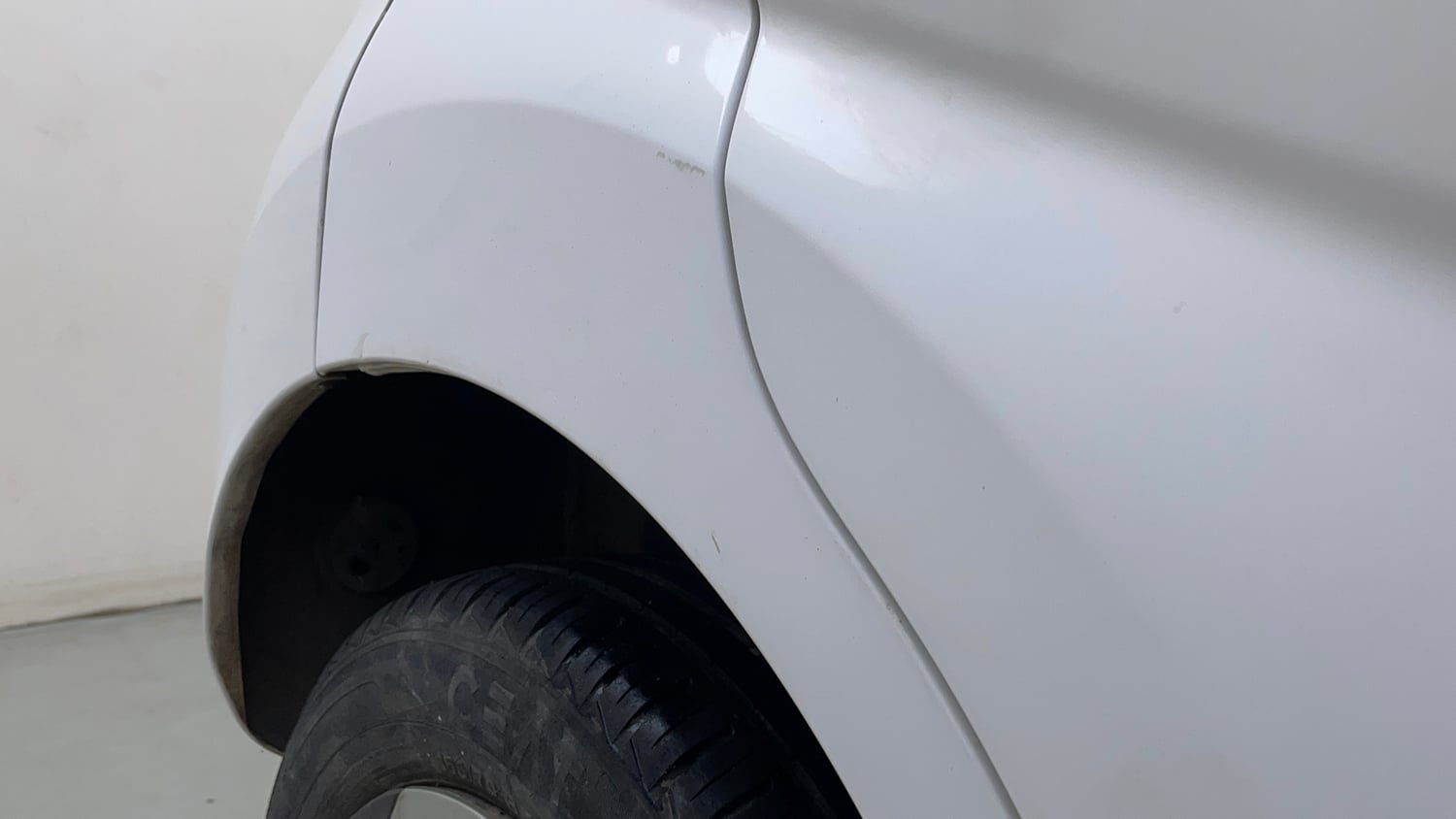 Used 2022 Datsun Redi-GO T(O) 1.0 Petrol Manual dents MINOR DENT