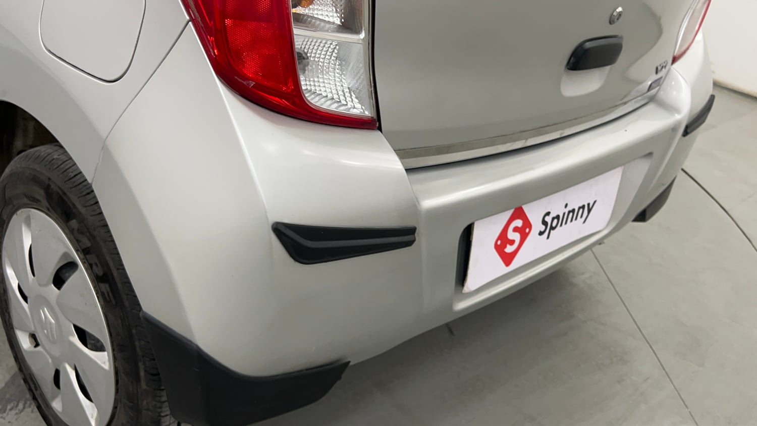 Used 2016 Maruti Suzuki Celerio VXi AMT Petrol Automatic dents MINOR SCRATCH