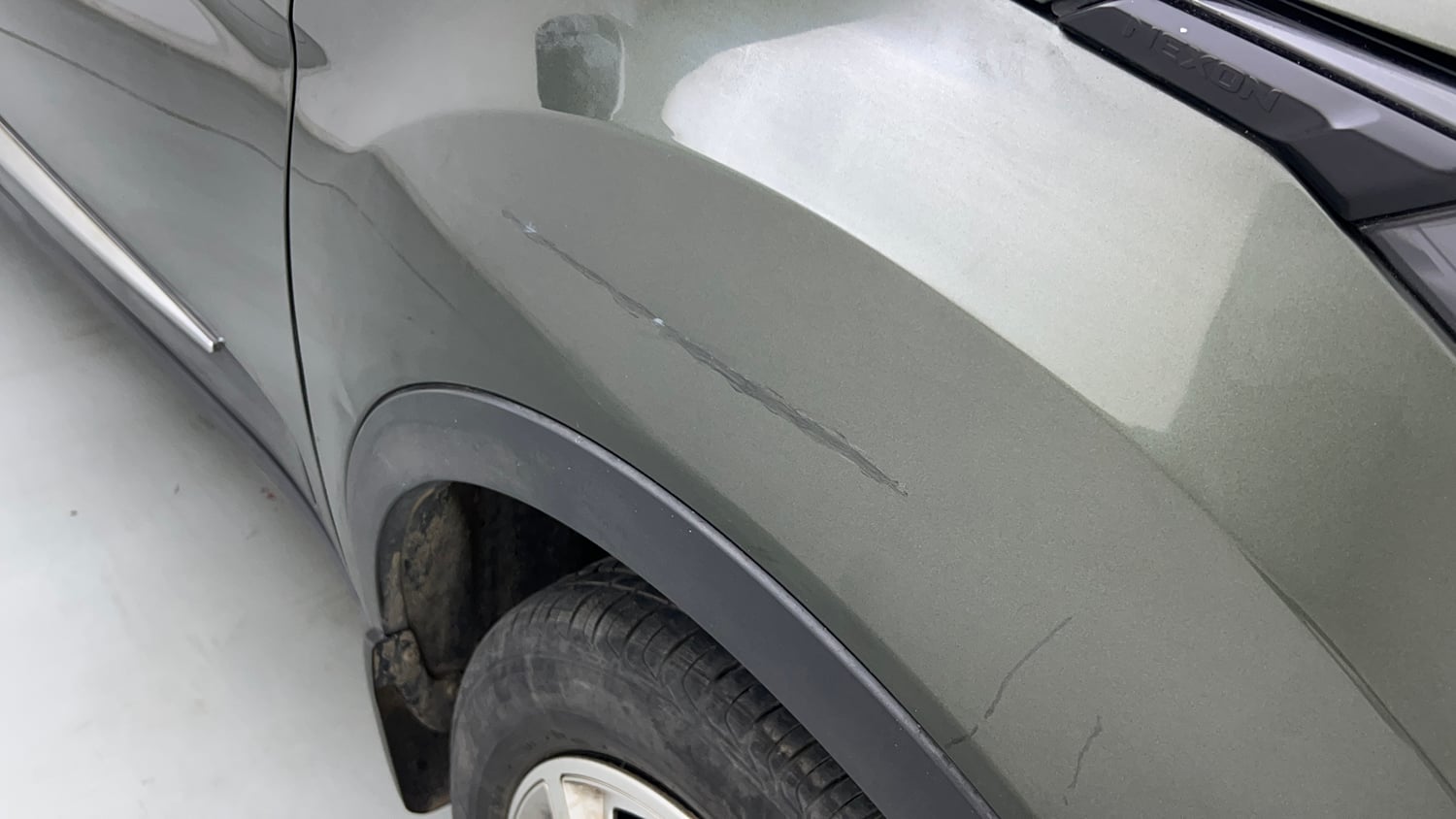 Used 2022 Tata Nexon XM (S) Petrol Manual dents MINOR DENT