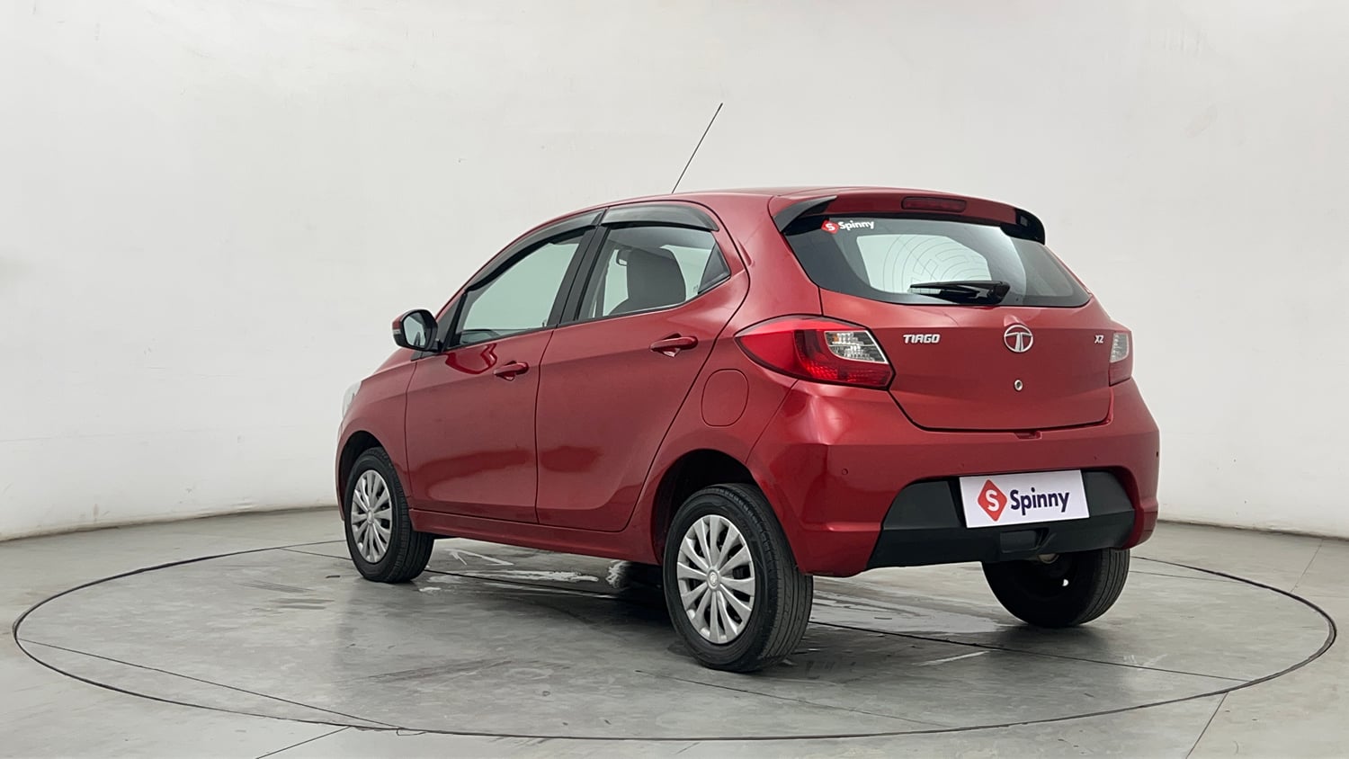 Used 2017 Tata Tiago Revotron XZ w/o Alloy Petrol Manual exterior LEFT REAR CORNER VIEW