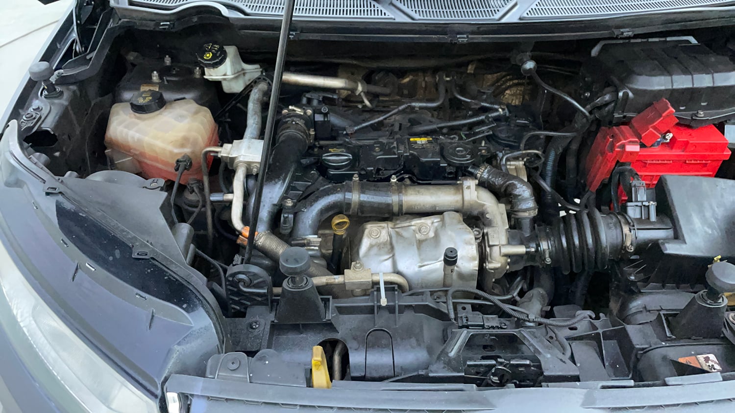 Used 2016 Ford EcoSport Trend 1.5L TDCi Diesel Manual engine ENGINE RIGHT SIDE VIEW