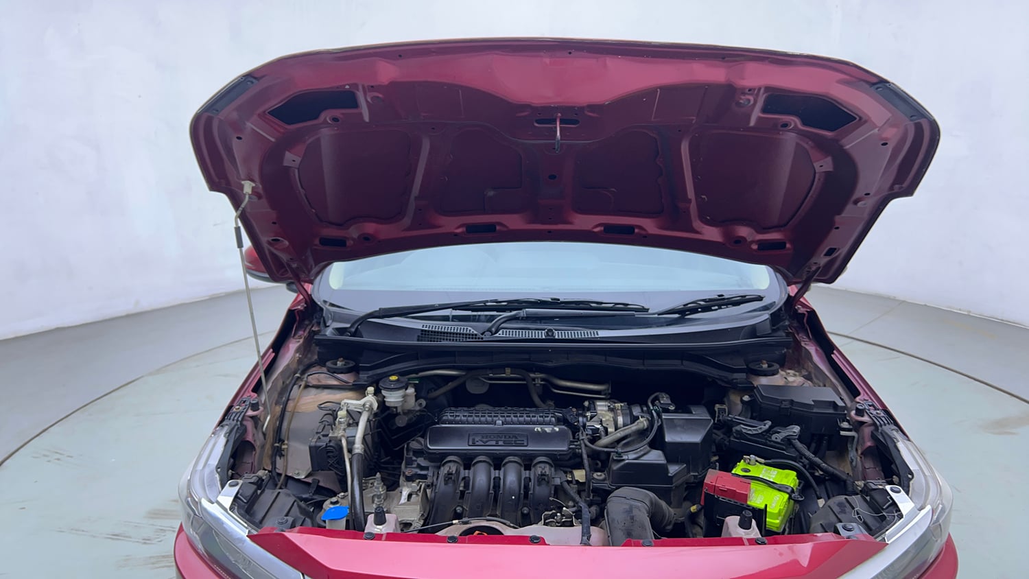 Used 2020 Honda Amaze Exclusive Edition CVT Petrol Petrol Automatic engine ENGINE & BONNET OPEN FRONT VIEW