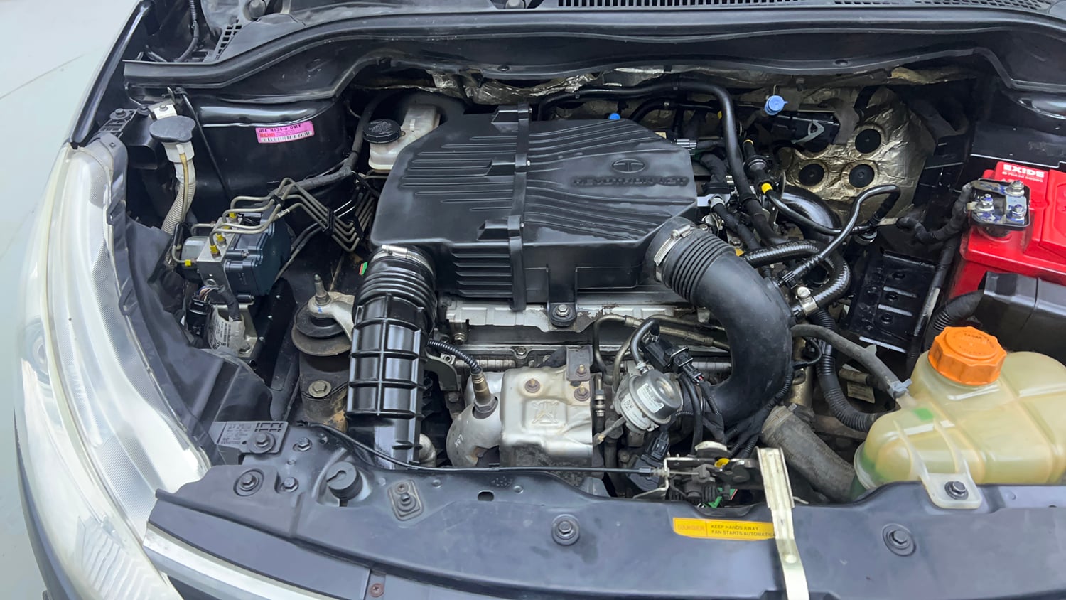 Used 2015 Tata Zest XT Petrol Petrol Manual engine ENGINE RIGHT SIDE VIEW