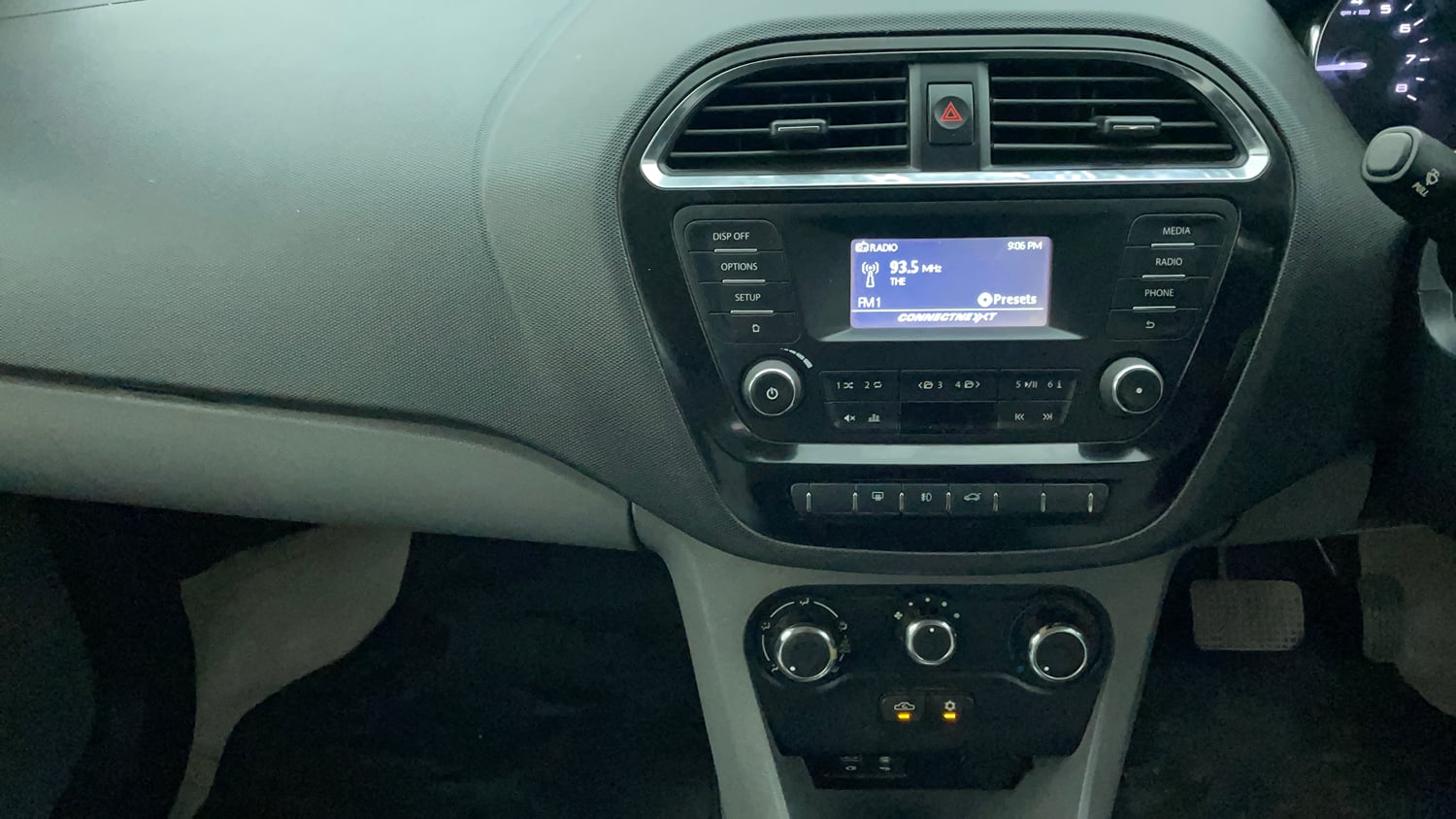 Used 2019 Tata Tigor Revotron XZA Petrol Automatic interior MUSIC SYSTEM & AC CONTROL VIEW