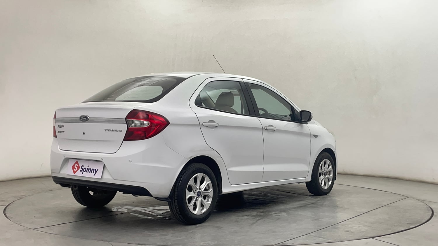 Used 2016 Ford Figo Aspire Titanium 1.2 Ti-VCT Petrol Manual exterior RIGHT REAR CORNER VIEW