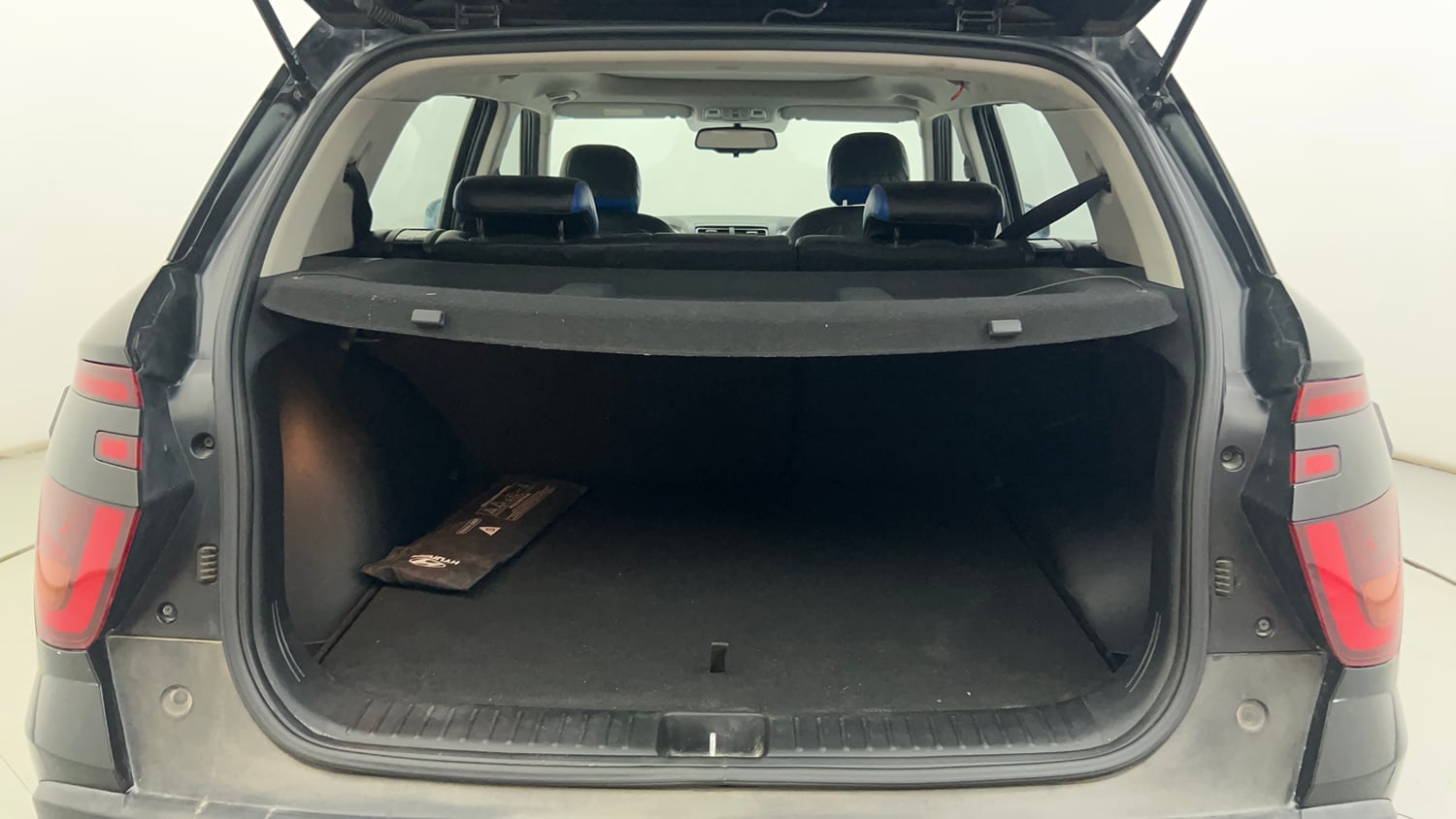 Used 2023 Hyundai Creta SX 1.5 Petrol Petrol Manual interior DICKY INSIDE VIEW