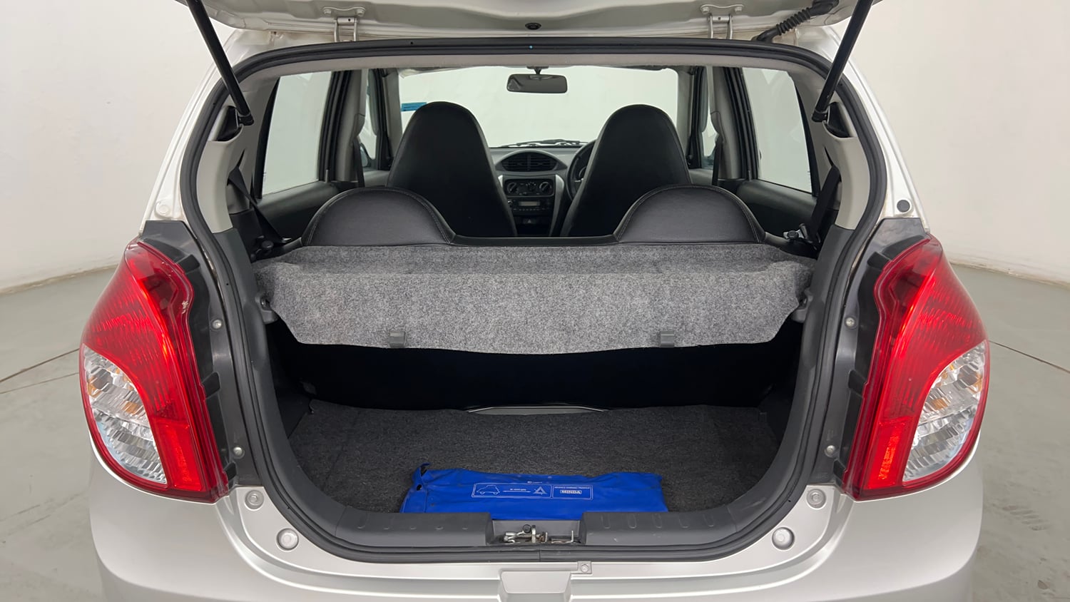 Used 2018 Maruti Suzuki Alto 800 VXi Petrol Manual interior DICKY INSIDE VIEW