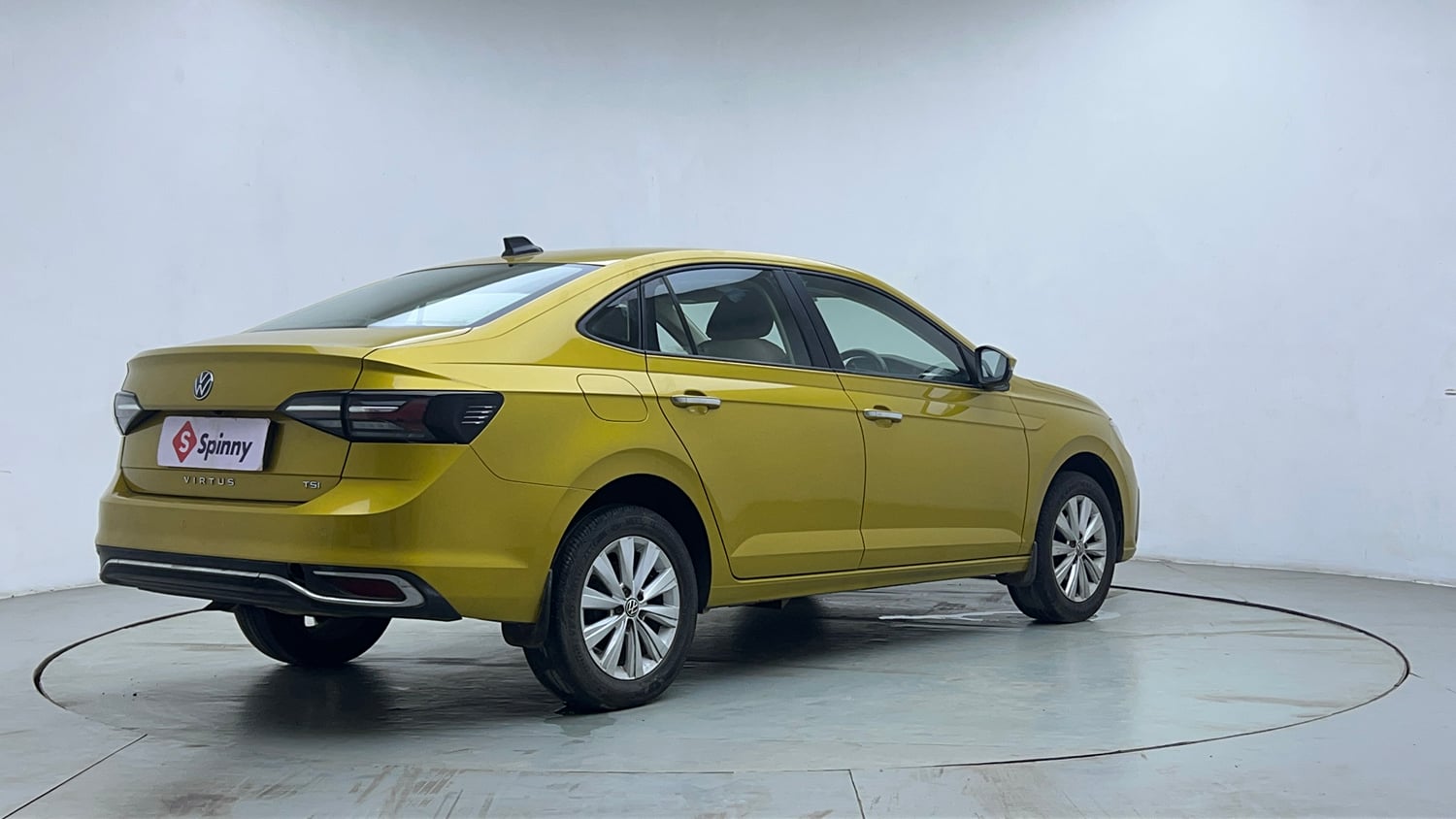 Used 2023 Volkswagen Virtus Highline 1.0 TSI AT Petrol Automatic exterior RIGHT REAR CORNER VIEW