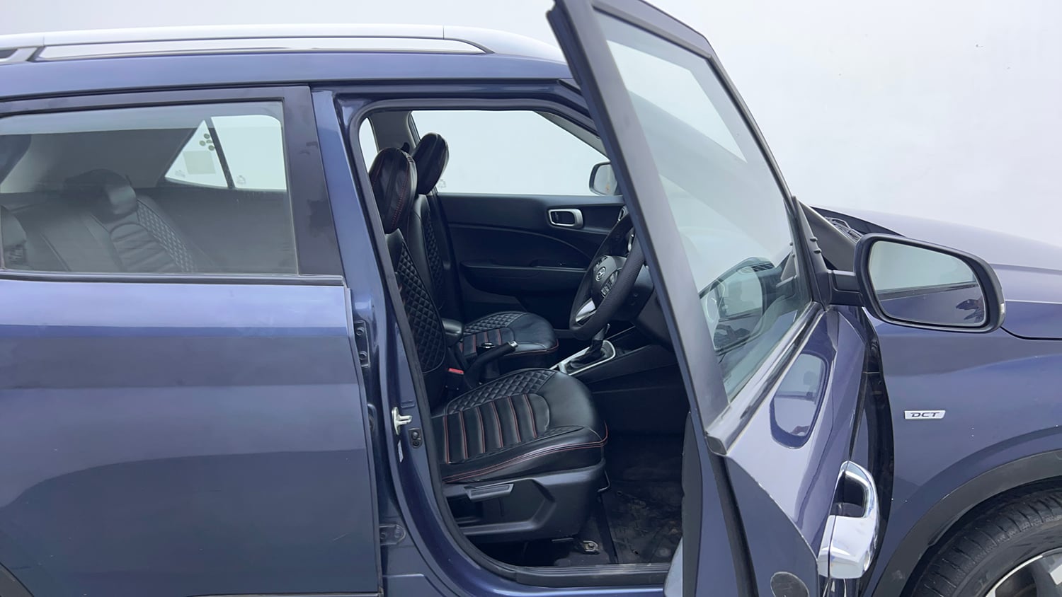 Used 2019 Hyundai Venue SX Plus 1.0 Turbo DCT Petrol Automatic interior RIGHT SIDE FRONT DOOR CABIN VIEW