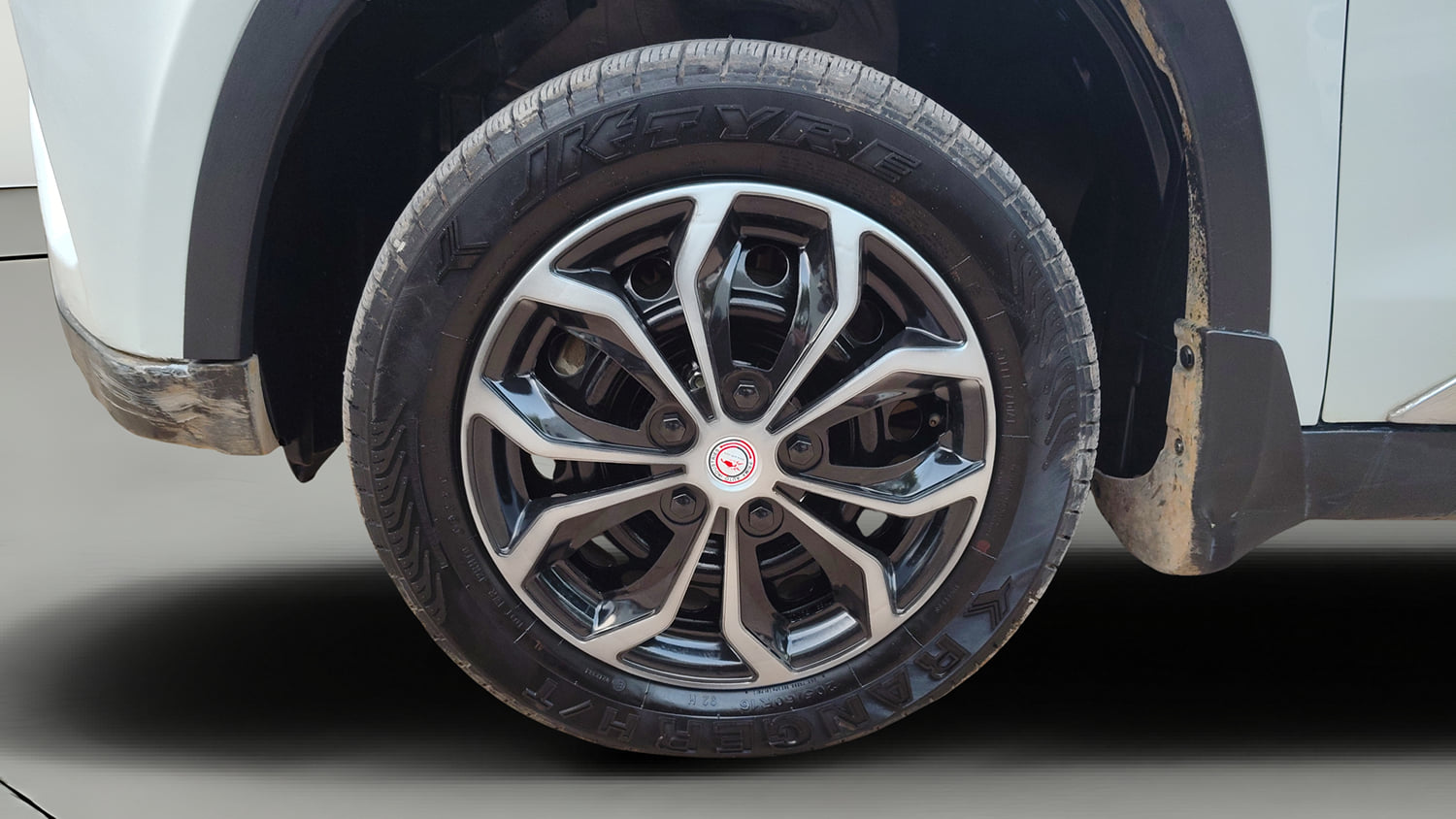 Used 2021 Toyota Urban Cruiser Mid Grade MT Petrol Manual tyres LEFT FRONT TYRE RIM VIEW