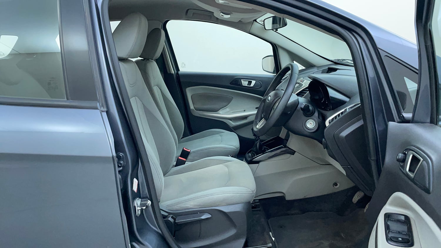 Used 2016 Ford EcoSport Trend 1.5L TDCi Diesel Manual interior RIGHT SIDE FRONT DOOR CABIN VIEW