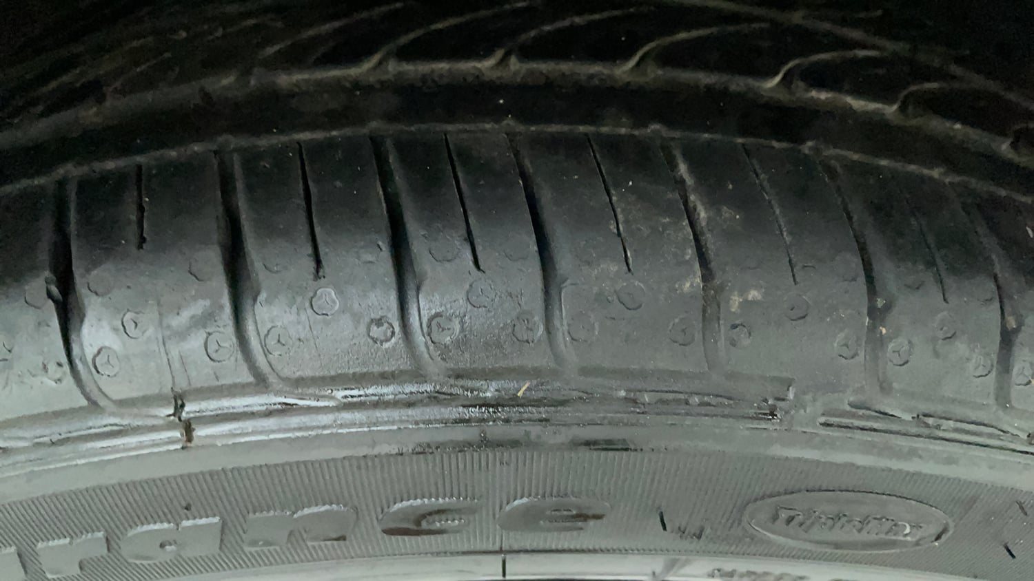 Used 2025 Hyundai Grand i10 Nios Sportz (O) 1.2 Kappa VTVT Petrol Manual tyres RIGHT FRONT TYRE TREAD VIEW