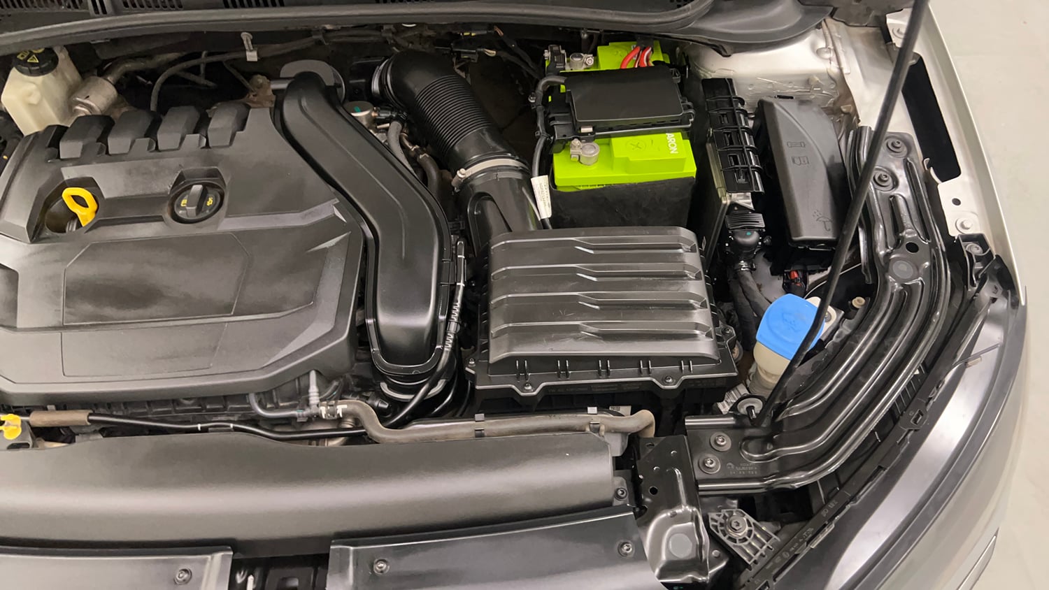 Used 2023 Skoda Slavia Ambition 1.5L TSI MT Petrol Manual engine ENGINE LEFT SIDE VIEW