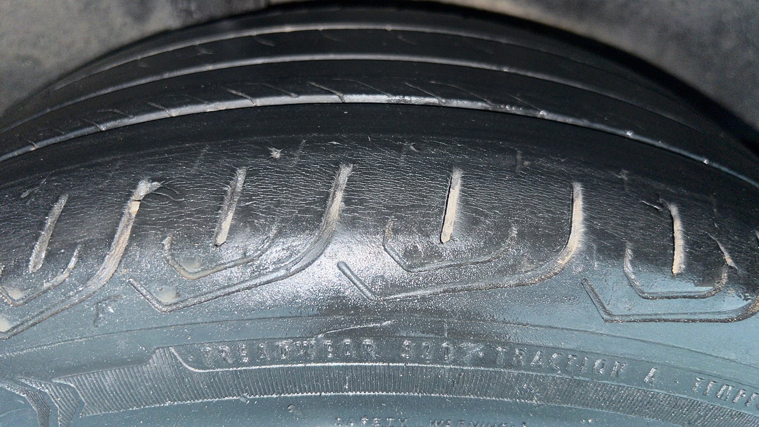 Used 2019 Honda City ZX Petrol Petrol Manual tyres RIGHT REAR TYRE TREAD VIEW