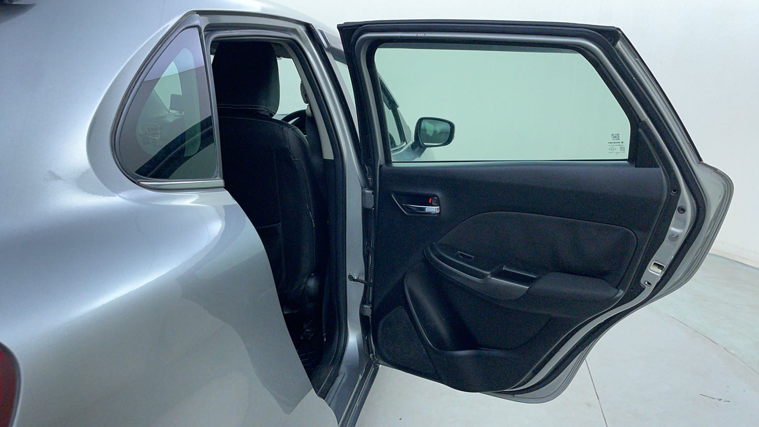 Used 2018 Maruti Suzuki Baleno Zeta 1.2 AT Petrol Automatic interior RIGHT REAR DOOR OPEN VIEW