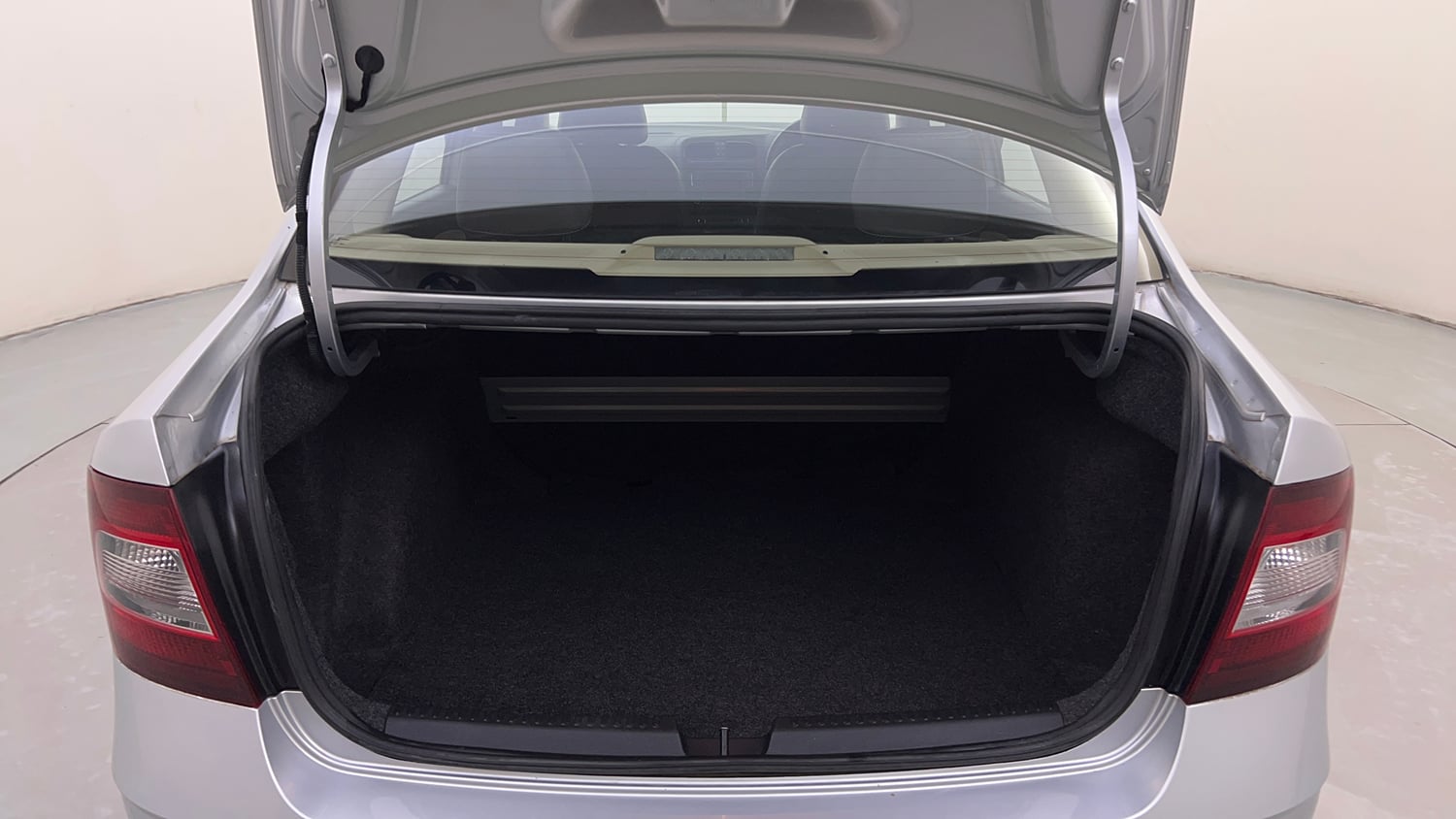Used 2020 Skoda Rapid Active 1.0 TSI MT Petrol Manual interior DICKY INSIDE VIEW