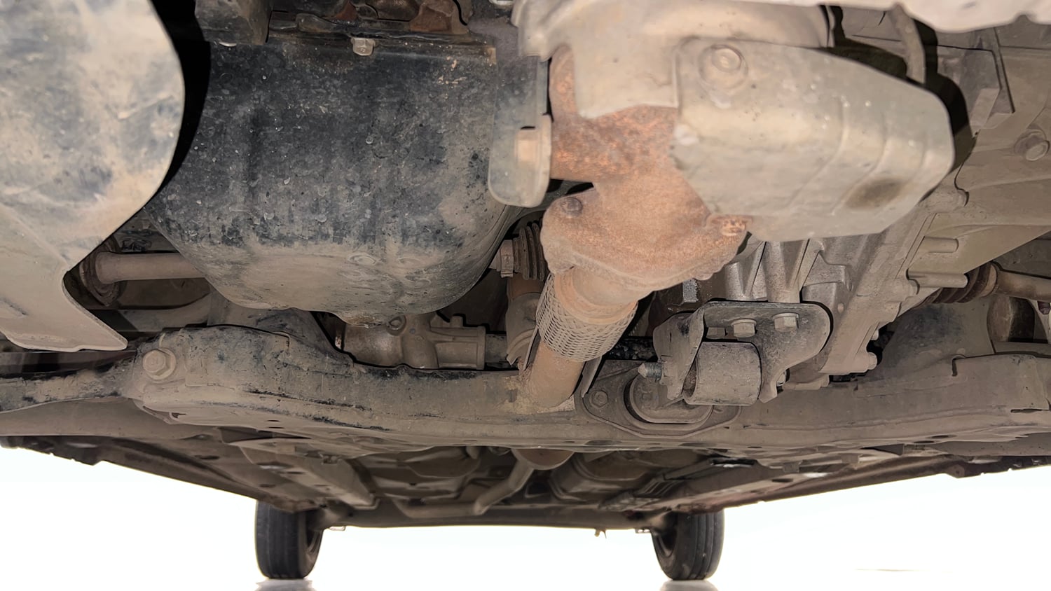 Used 2021 Hyundai Santro Sportz Petrol Manual extra FRONT LEFT UNDERBODY VIEW