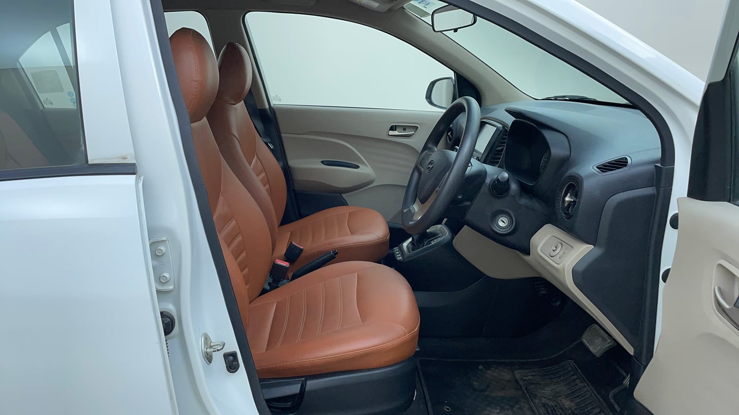 Used 2021 Hyundai Santro Sportz AMT Petrol Automatic interior RIGHT SIDE FRONT DOOR CABIN VIEW