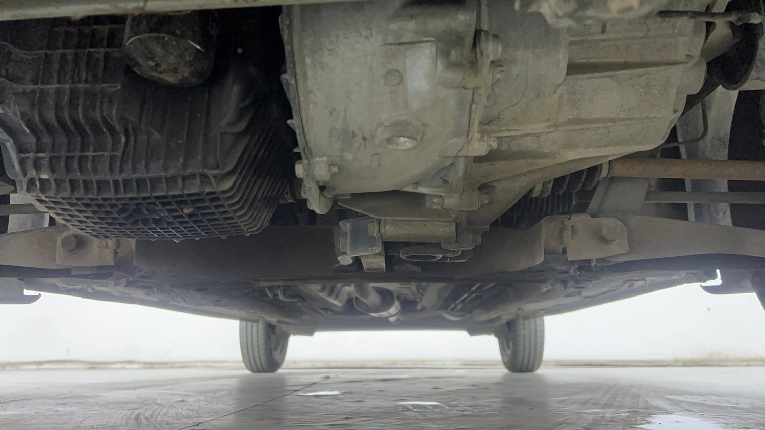 Used 2023 Renault Kwid CLIMBER Petrol Manual extra FRONT LEFT UNDERBODY VIEW