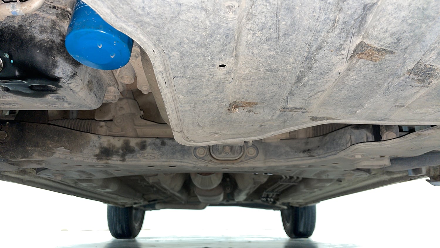Used 2022 Kia Sonet GTX Plus 1.0 iMT Petrol Manual extra FRONT LEFT UNDERBODY VIEW