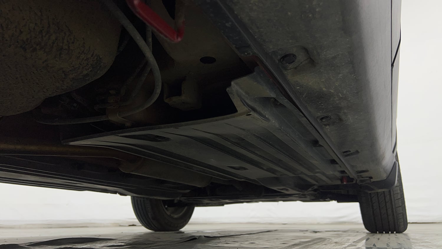 Used 2024 Maruti Suzuki Brezza Zxi Plus Dual Tone Petrol Manual extra REAR RIGHT UNDERBODY VIEW