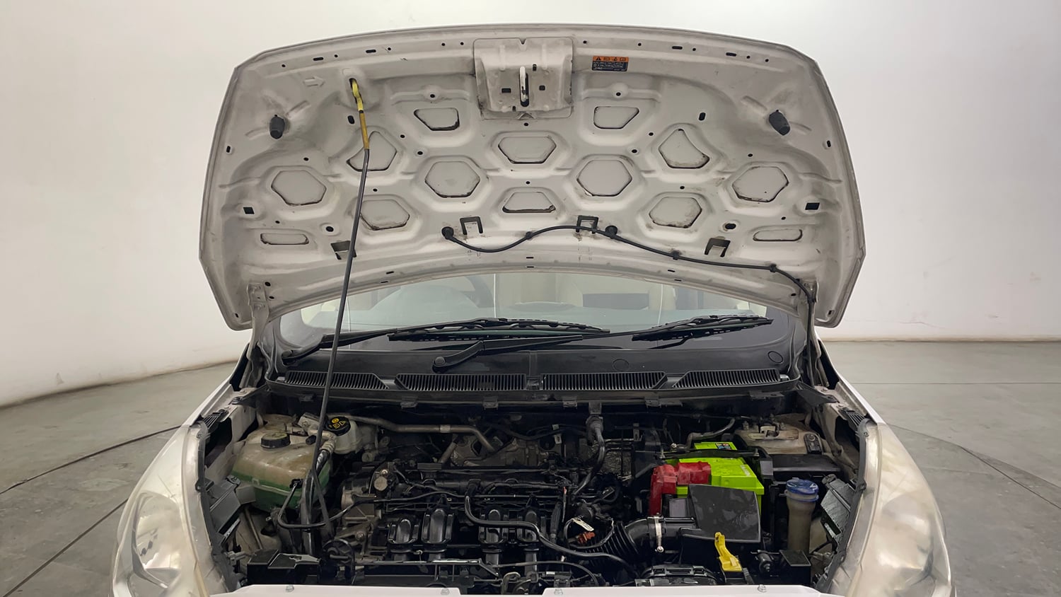 Used 2016 Ford Figo Aspire Titanium 1.2 Ti-VCT Petrol Manual engine ENGINE & BONNET OPEN FRONT VIEW