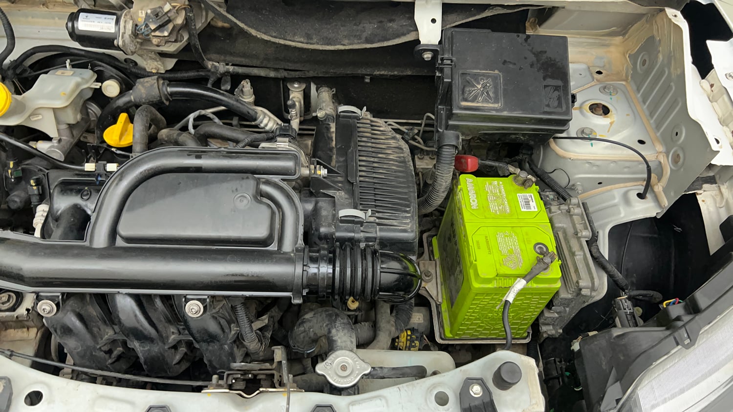 Used 2020 Renault Kwid 1.0 RXT AMT Opt Petrol Automatic engine ENGINE LEFT SIDE VIEW