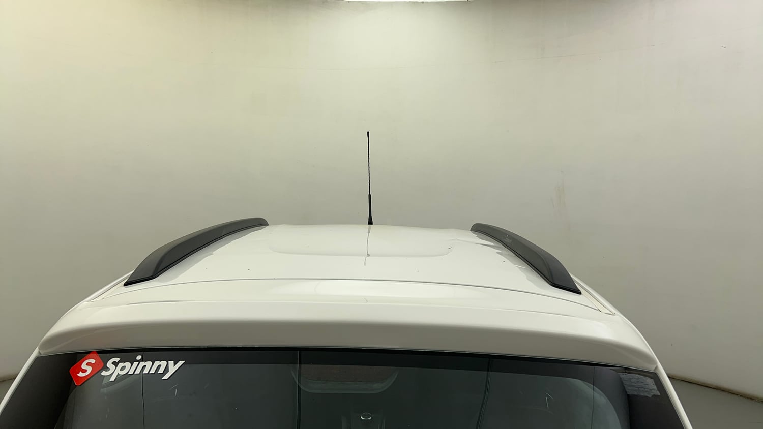 Used 2020 Renault Kwid 1.0 RXT AMT Opt Petrol Automatic exterior EXTERIOR ROOF VIEW