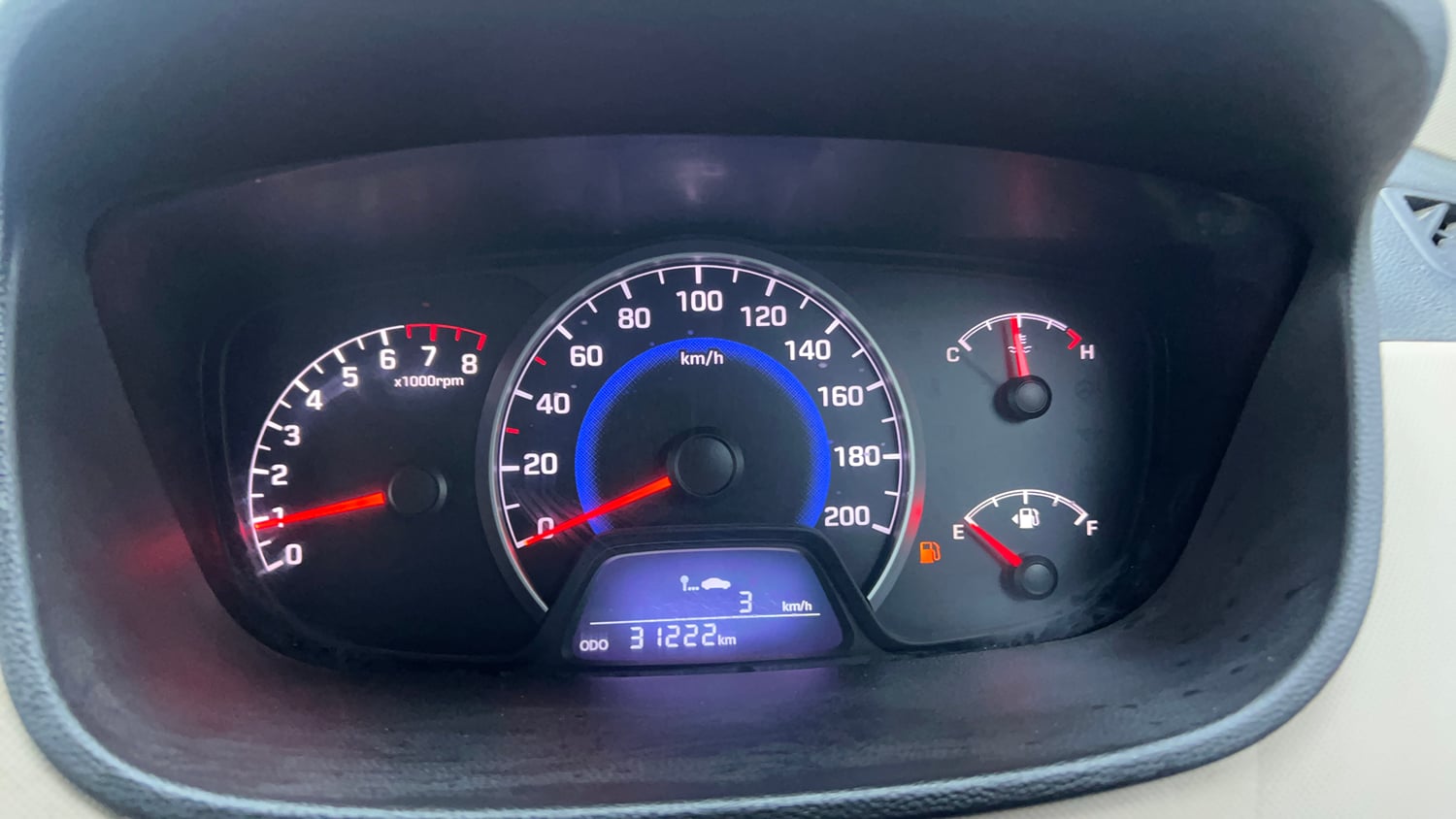 Used 2015 Hyundai Grand i10 Magna 1.2 Kappa VTVT Petrol Manual interior CLUSTERMETER VIEW