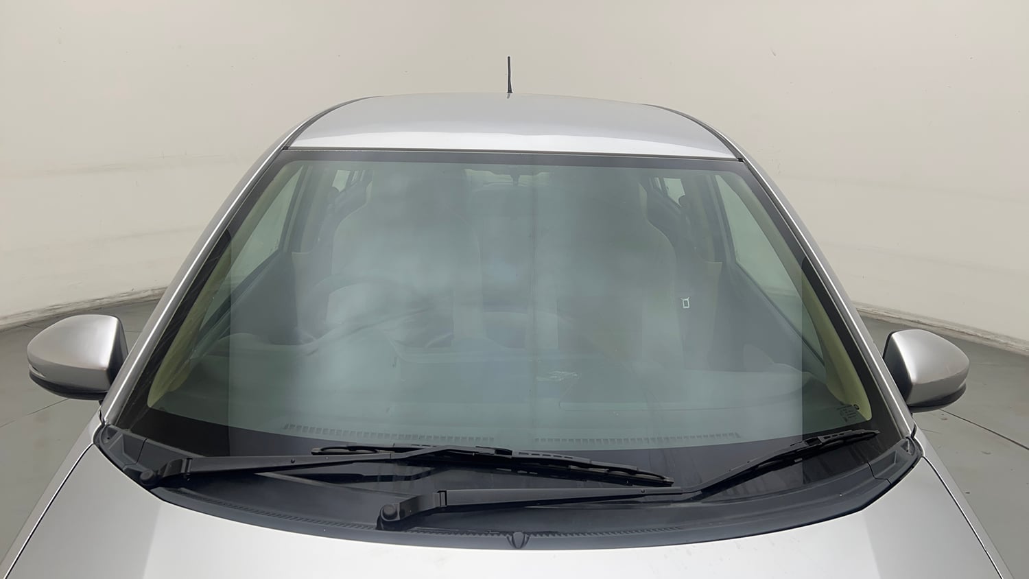 Used 2015 Honda Amaze 1.2 VX AT i-VTEC Petrol Automatic exterior FRONT WINDSHIELD VIEW