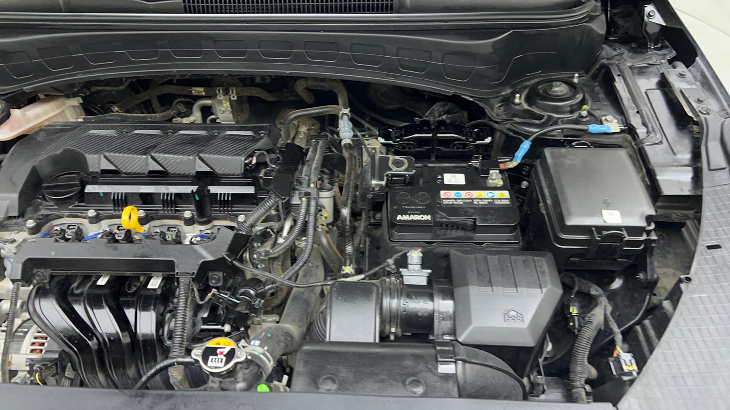 Used 2025 Kia Seltos HTE (O)1.5 Petrol MT Petrol Manual engine ENGINE LEFT SIDE VIEW