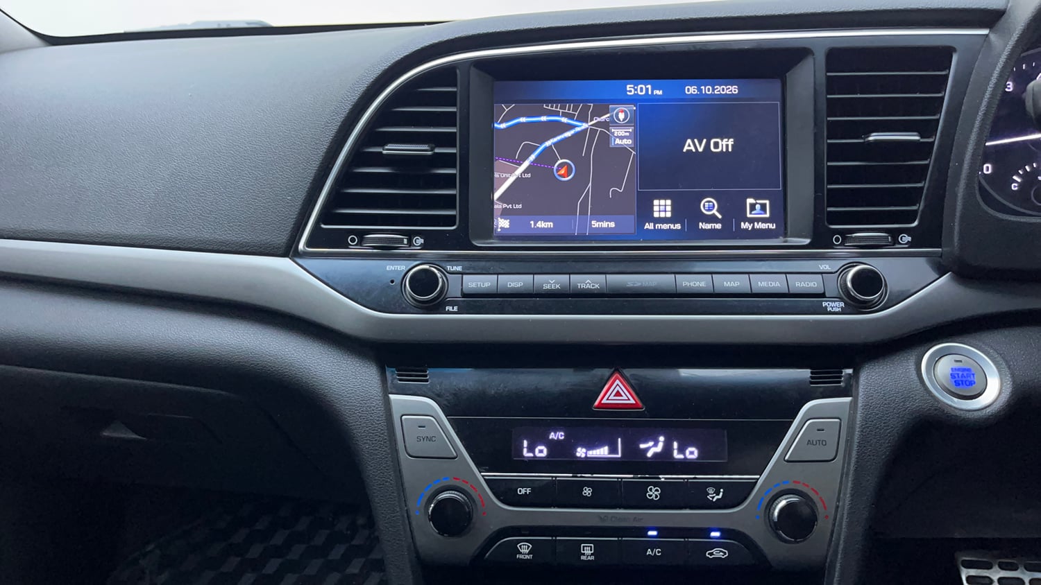 Used 2017 Hyundai Elantra 2.0 SX (O) AT Petrol Automatic interior MUSIC SYSTEM & AC CONTROL VIEW