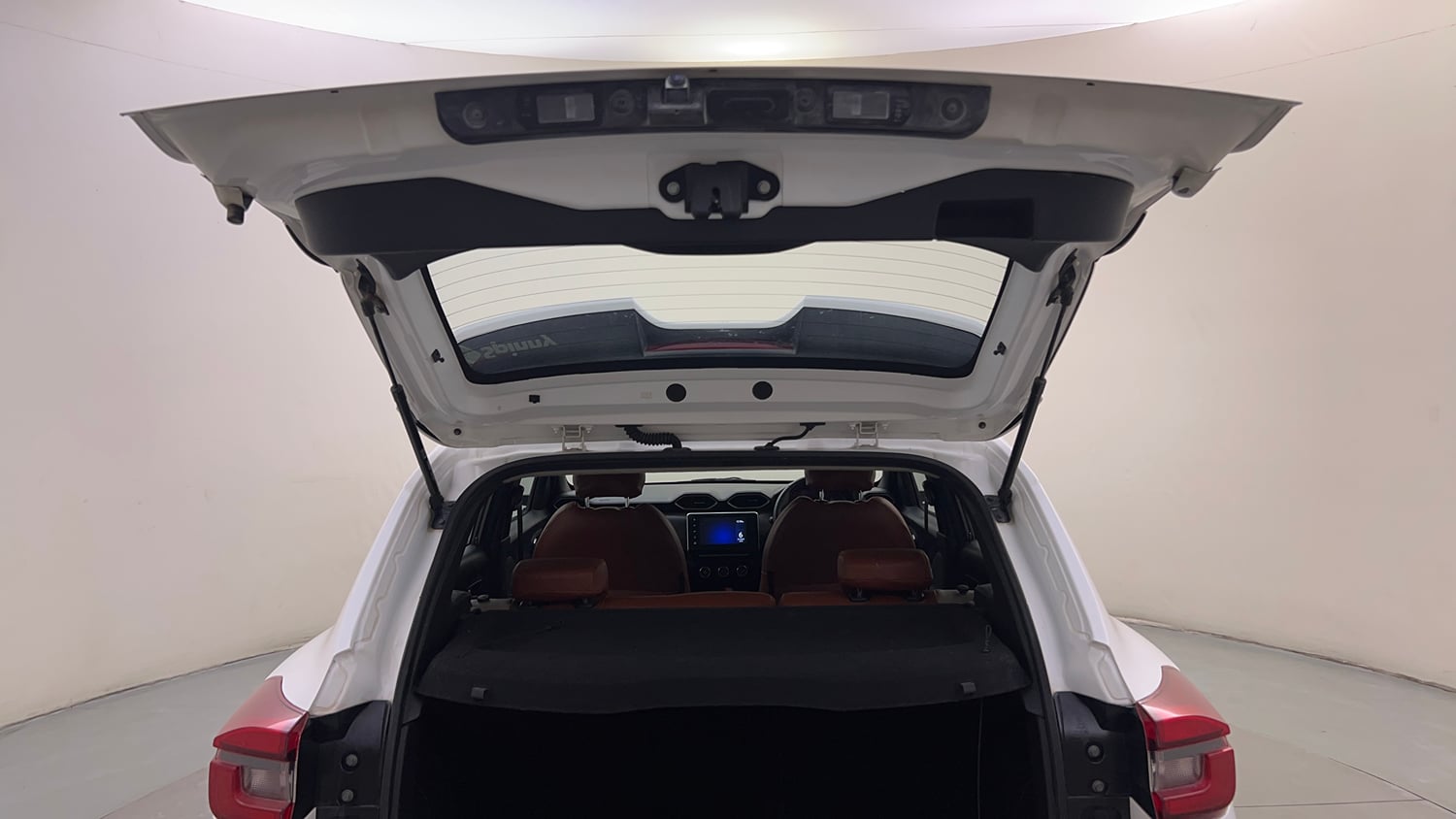Used 2022 Nissan Magnite XV Premium Turbo Petrol Manual interior DICKY DOOR OPEN VIEW