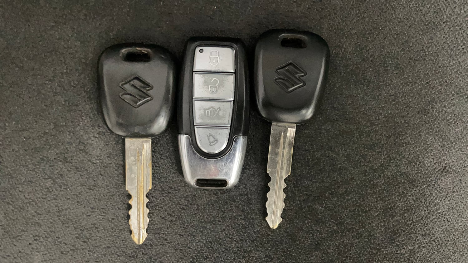 Used 2019 Maruti Suzuki Alto 800 LXi Petrol Manual extra CAR KEY VIEW