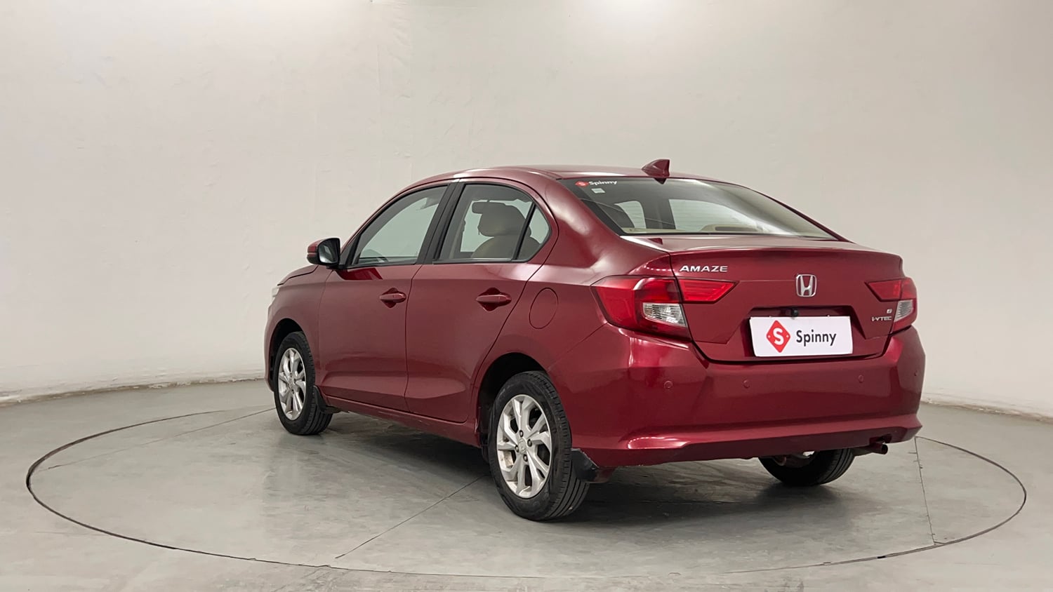 Used 2018 Honda Amaze 1.2 V MT Petrol Petrol Manual exterior LEFT REAR CORNER VIEW