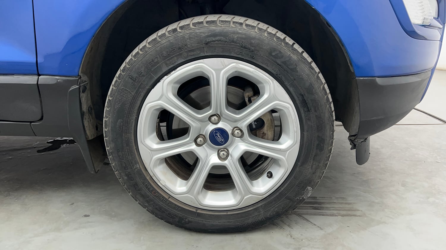 Used 2021 Ford EcoSport Titanium Plus 1.5L Ti-VCT AT Petrol Automatic tyres RIGHT FRONT TYRE RIM VIEW