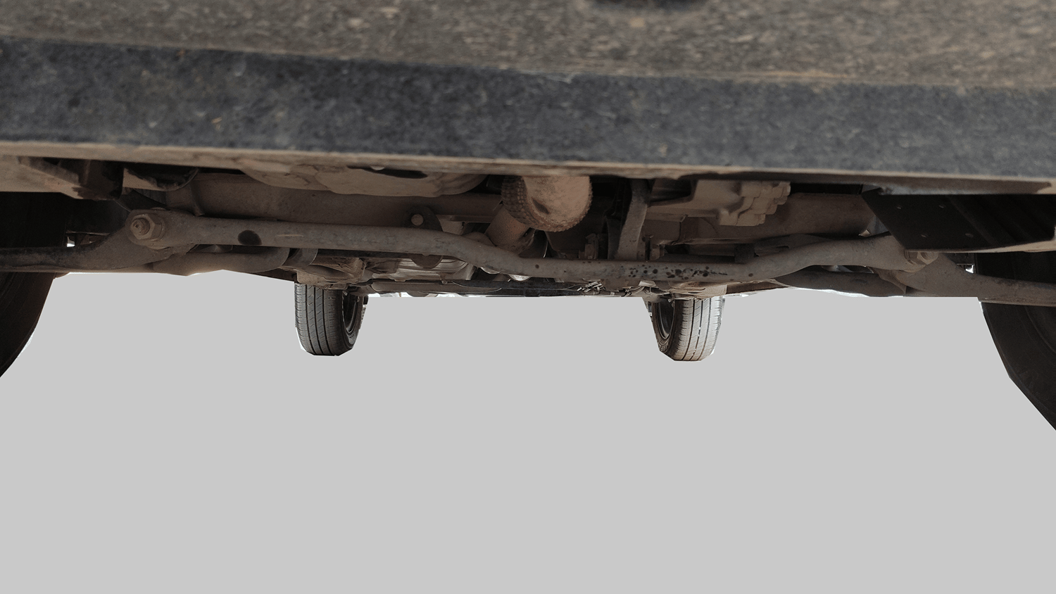Used 2025 Tata Tiago XT Petrol Manual extra FRONT LEFT UNDERBODY VIEW