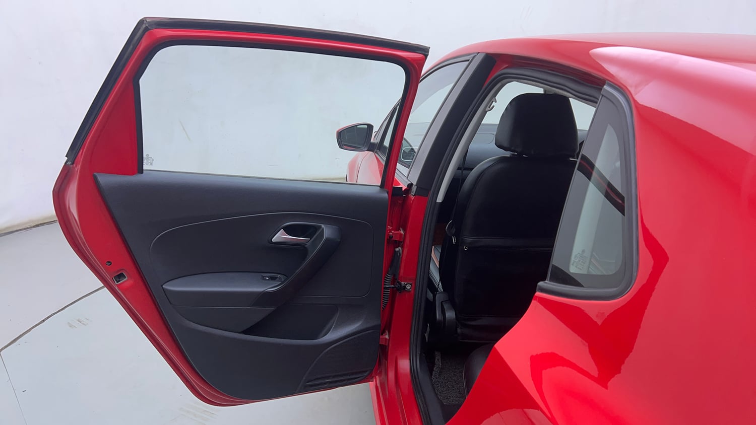 Used 2019 Volkswagen Polo Comfortline 1.0L (P) Petrol Manual interior LEFT REAR DOOR OPEN VIEW