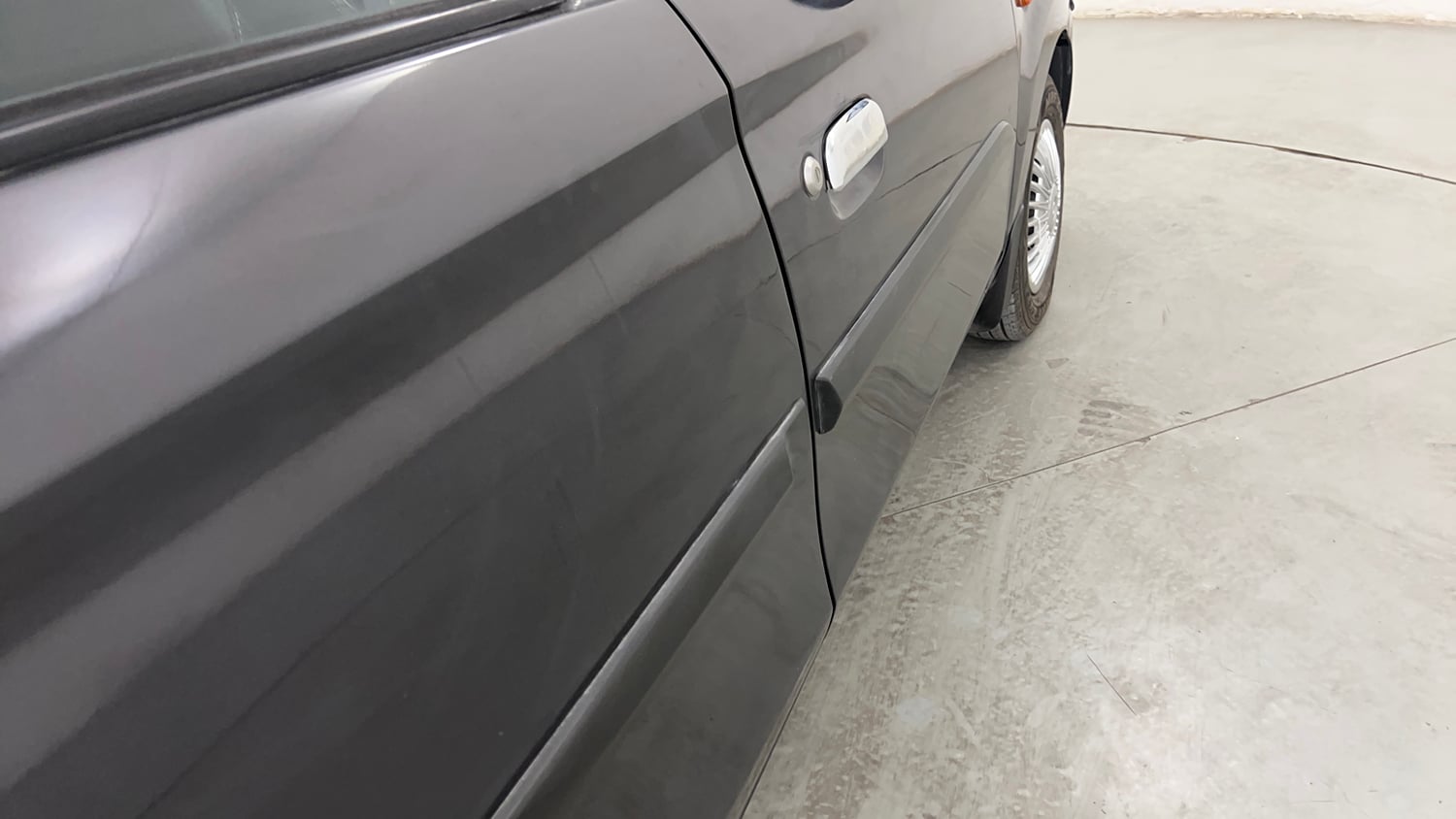 Used 2020 Maruti Suzuki Alto 800 Vxi Plus Petrol Manual dents MINOR SCRATCH
