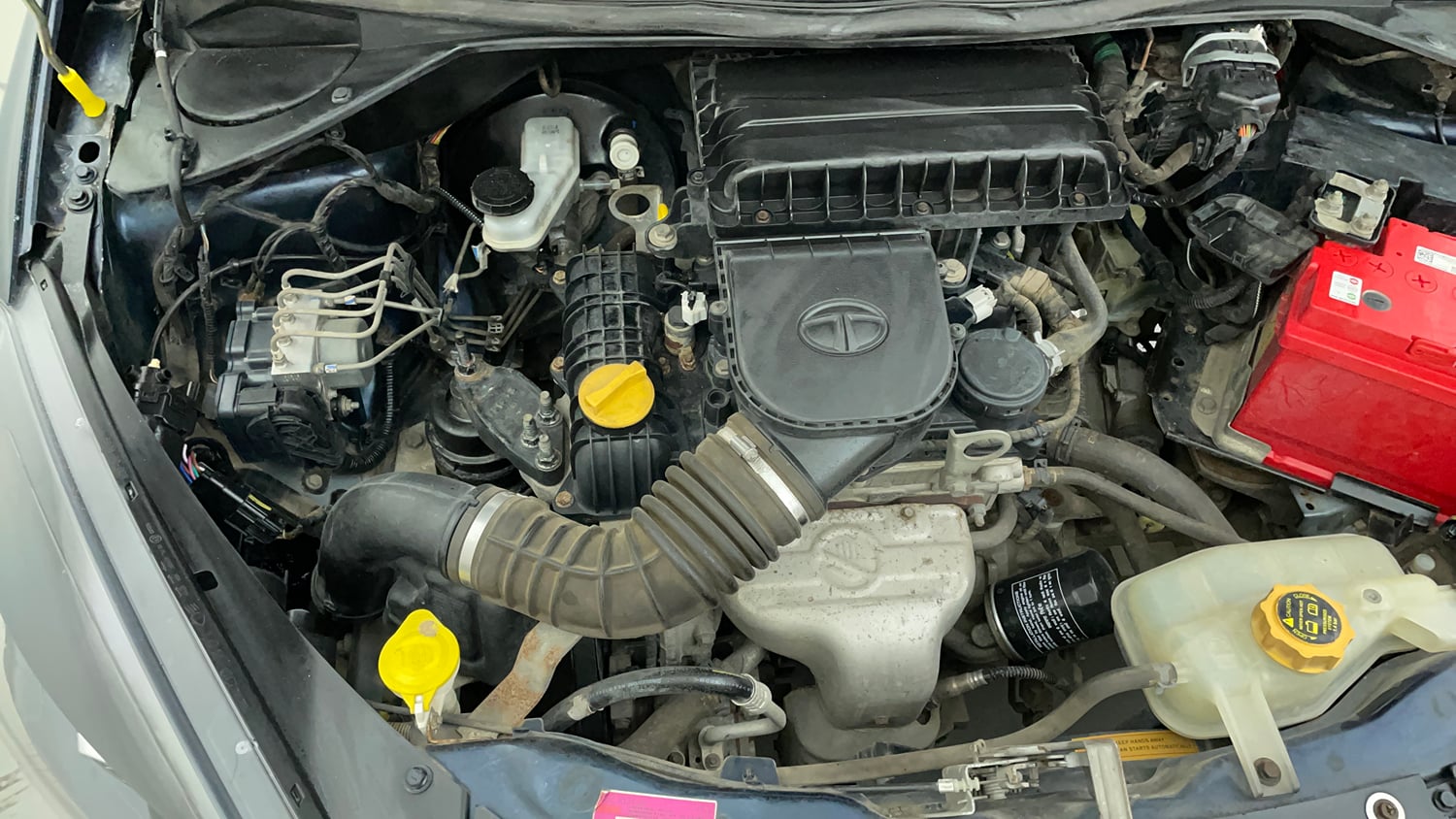 Used 2019 Tata Tigor Revotron XZA Petrol Automatic engine ENGINE RIGHT SIDE VIEW