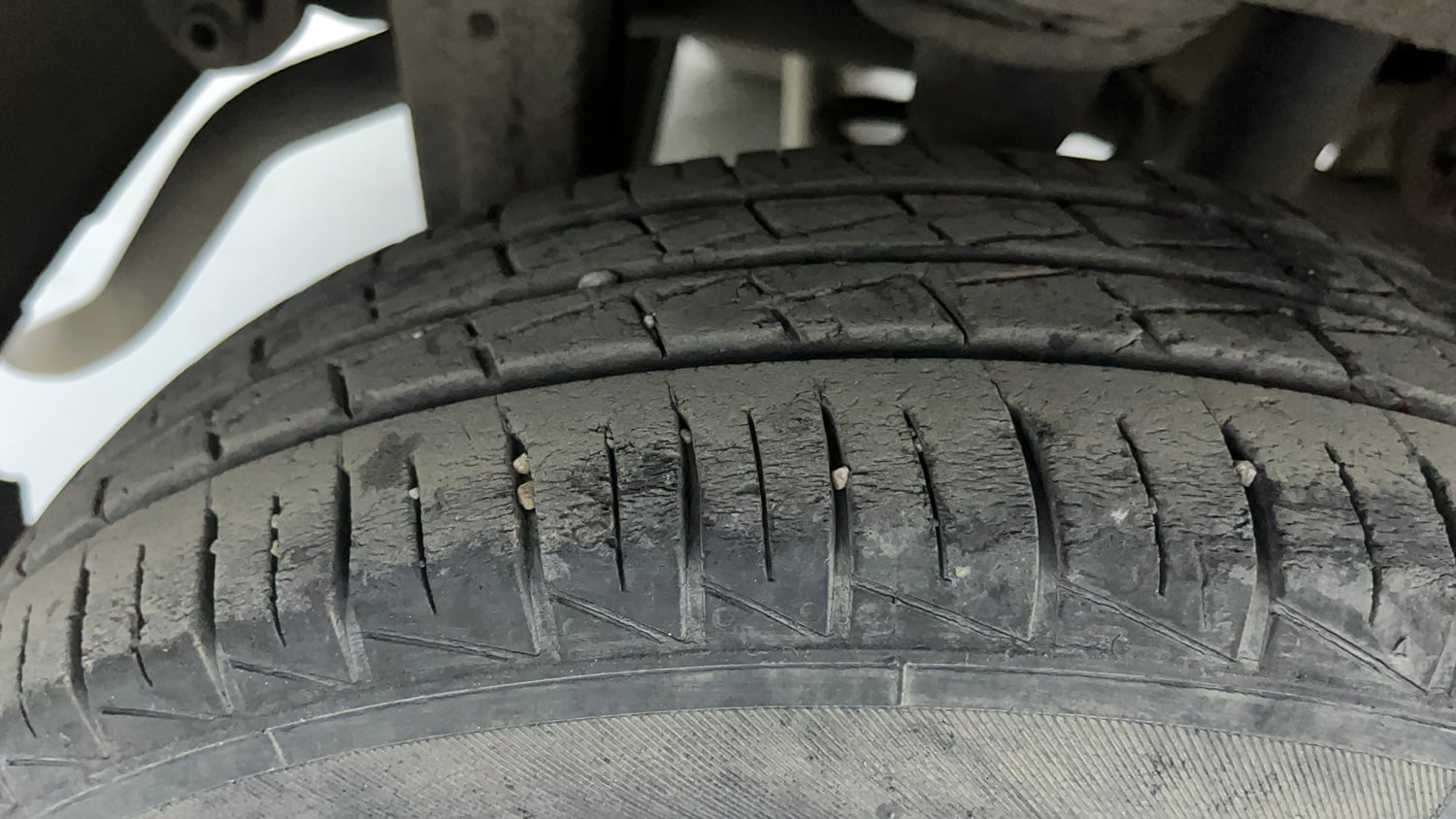 Used 2020 Maruti Suzuki Alto 800 LXi Petrol Manual tyres RIGHT REAR TYRE TREAD VIEW