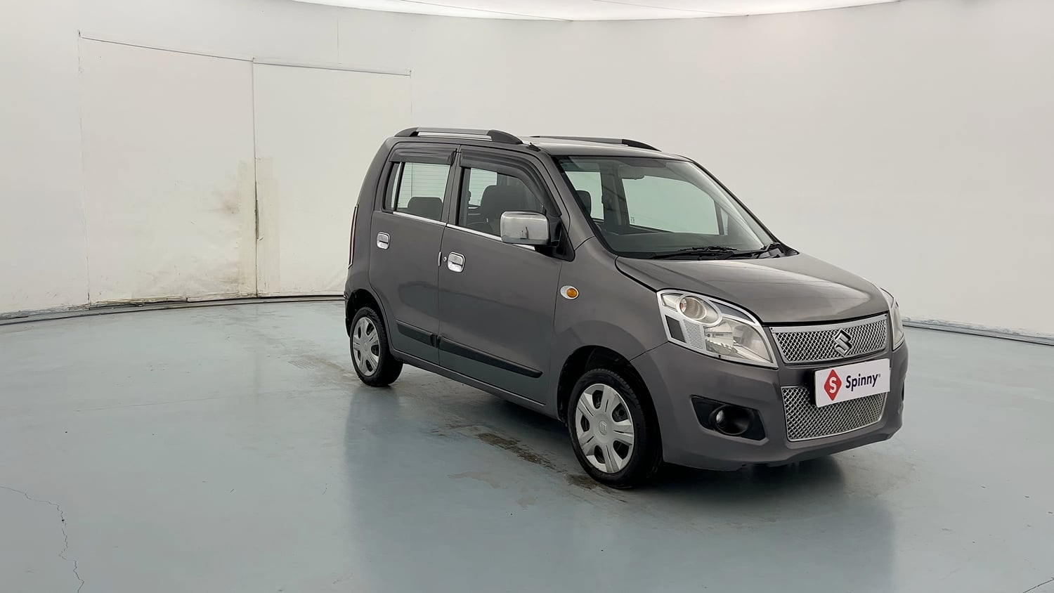 Used 2019 Maruti Suzuki Wagon R 1.0 VXI AMT Petrol Automatic exterior RIGHT FRONT CORNER VIEW